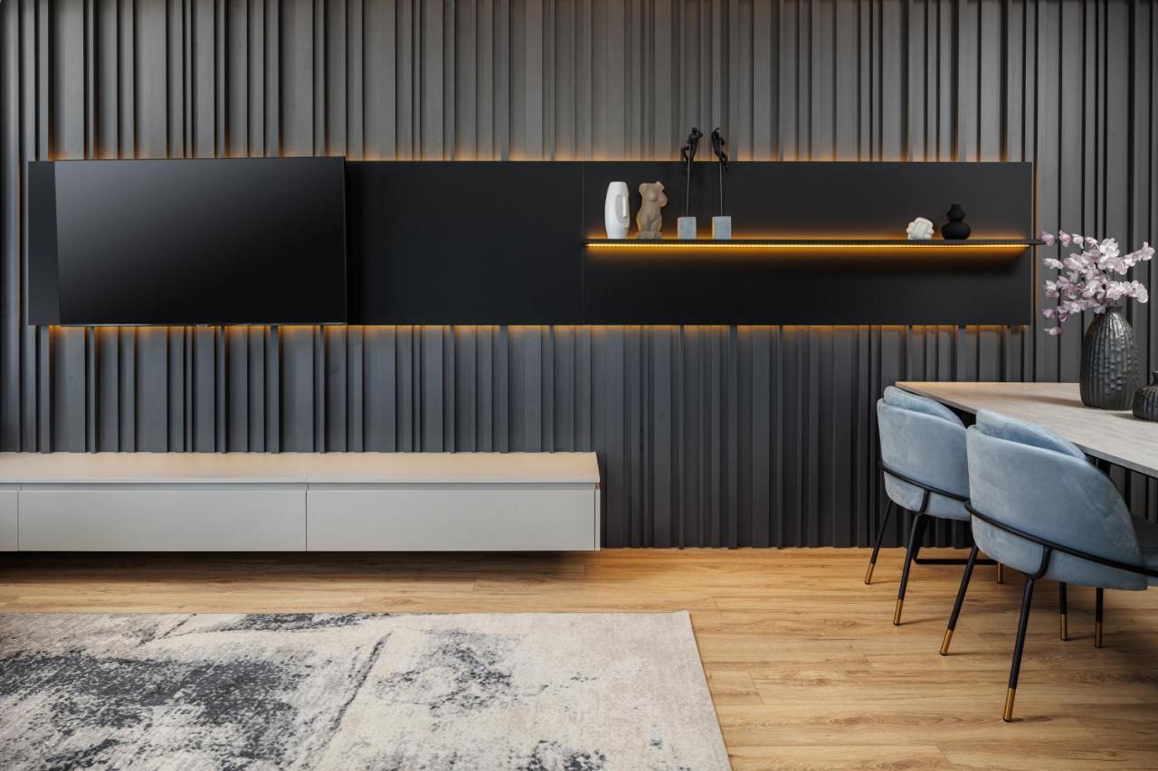 Mandala Designer Apartments With Free Private Parking, Near Mall Coresi 브라쇼브 외부 사진