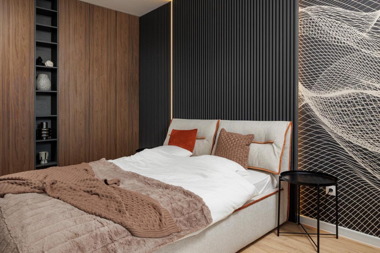 Mandala Designer Apartments With Free Private Parking, Near Mall Coresi 브라쇼브 외부 사진