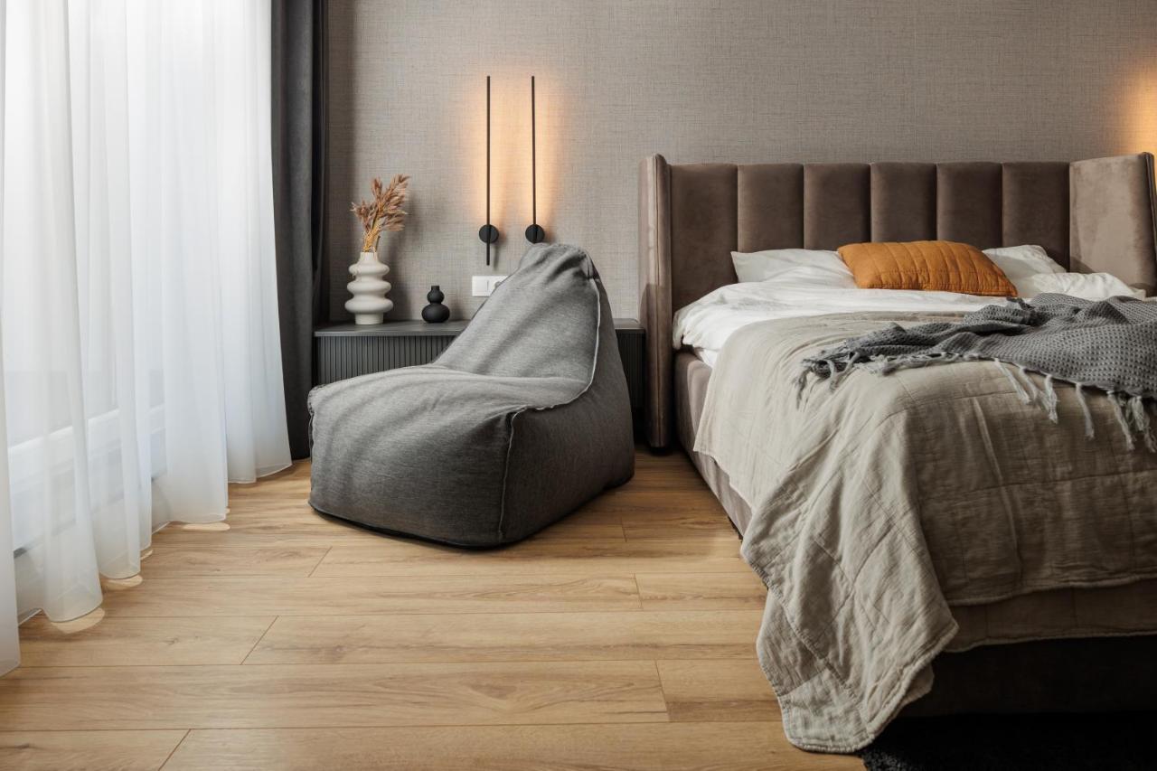 Mandala Designer Apartments With Free Private Parking, Near Mall Coresi 브라쇼브 외부 사진