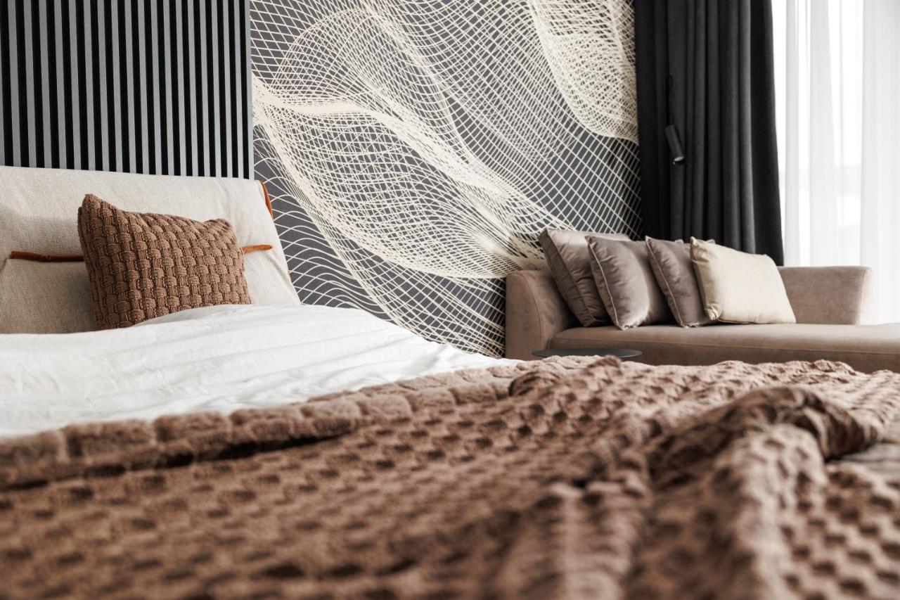 Mandala Designer Apartments With Free Private Parking, Near Mall Coresi 브라쇼브 외부 사진