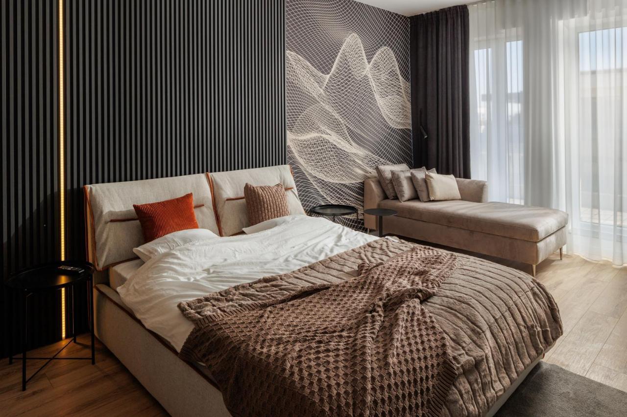 Mandala Designer Apartments With Free Private Parking, Near Mall Coresi 브라쇼브 외부 사진